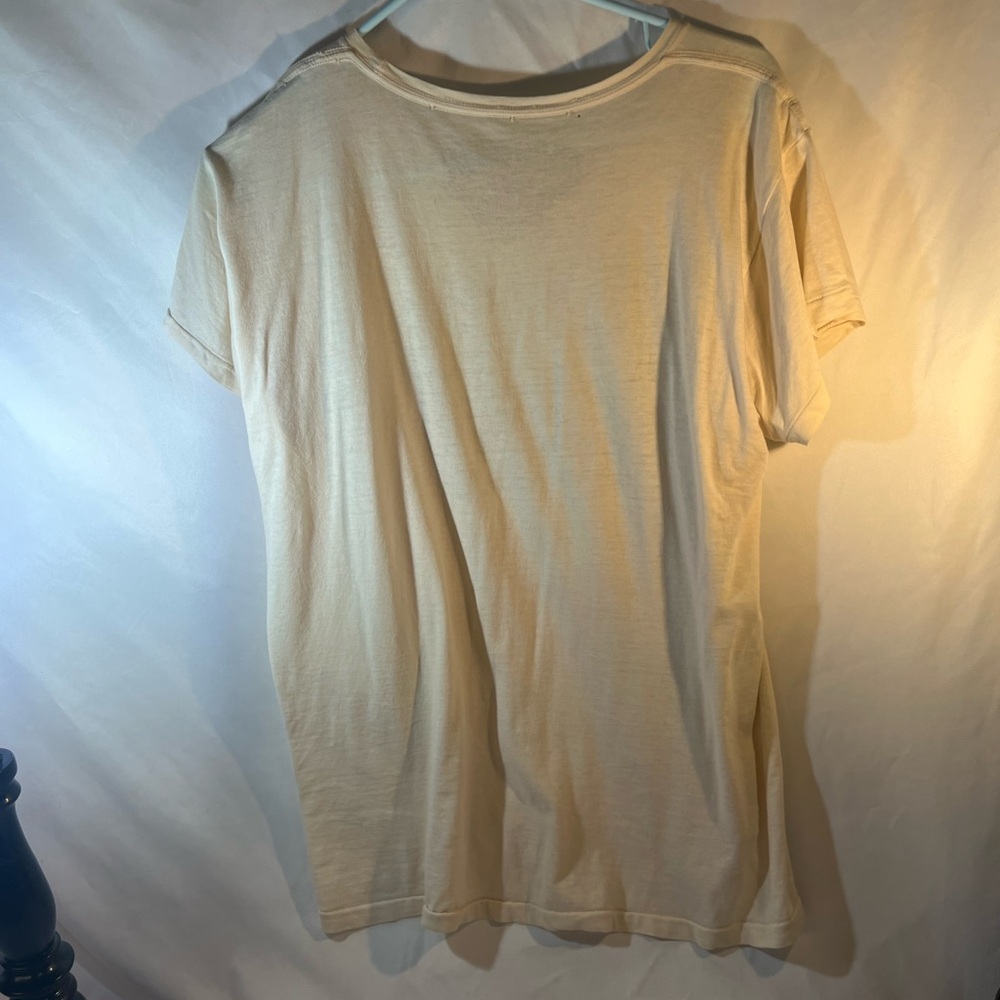 Cream Graphic Tee - Picture 3 of 3